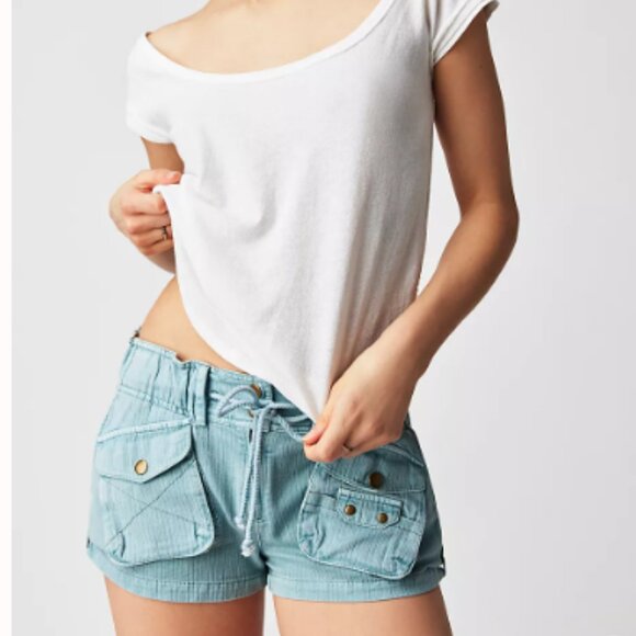 ISO Free People Waimea Slouchy Solid Cargo Shorts - Picture 4 of 5